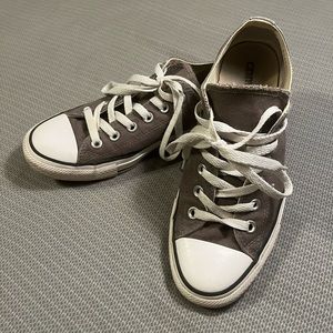 Grey Low-top Converse